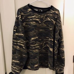Puma XO - Pullover Sweatshirt
